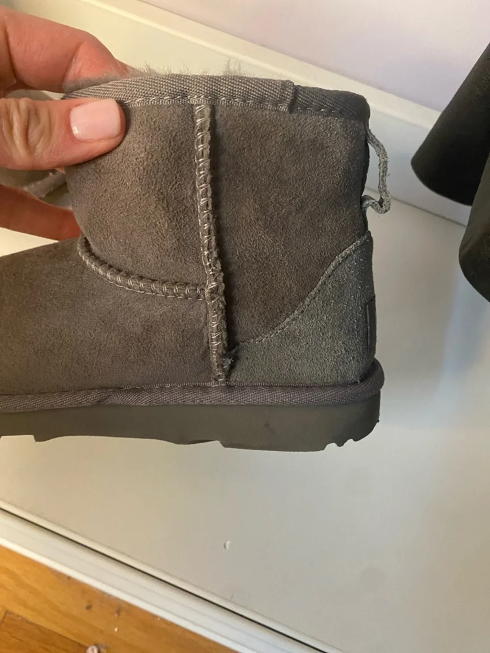 UGG Kids Classic Ultra Mini